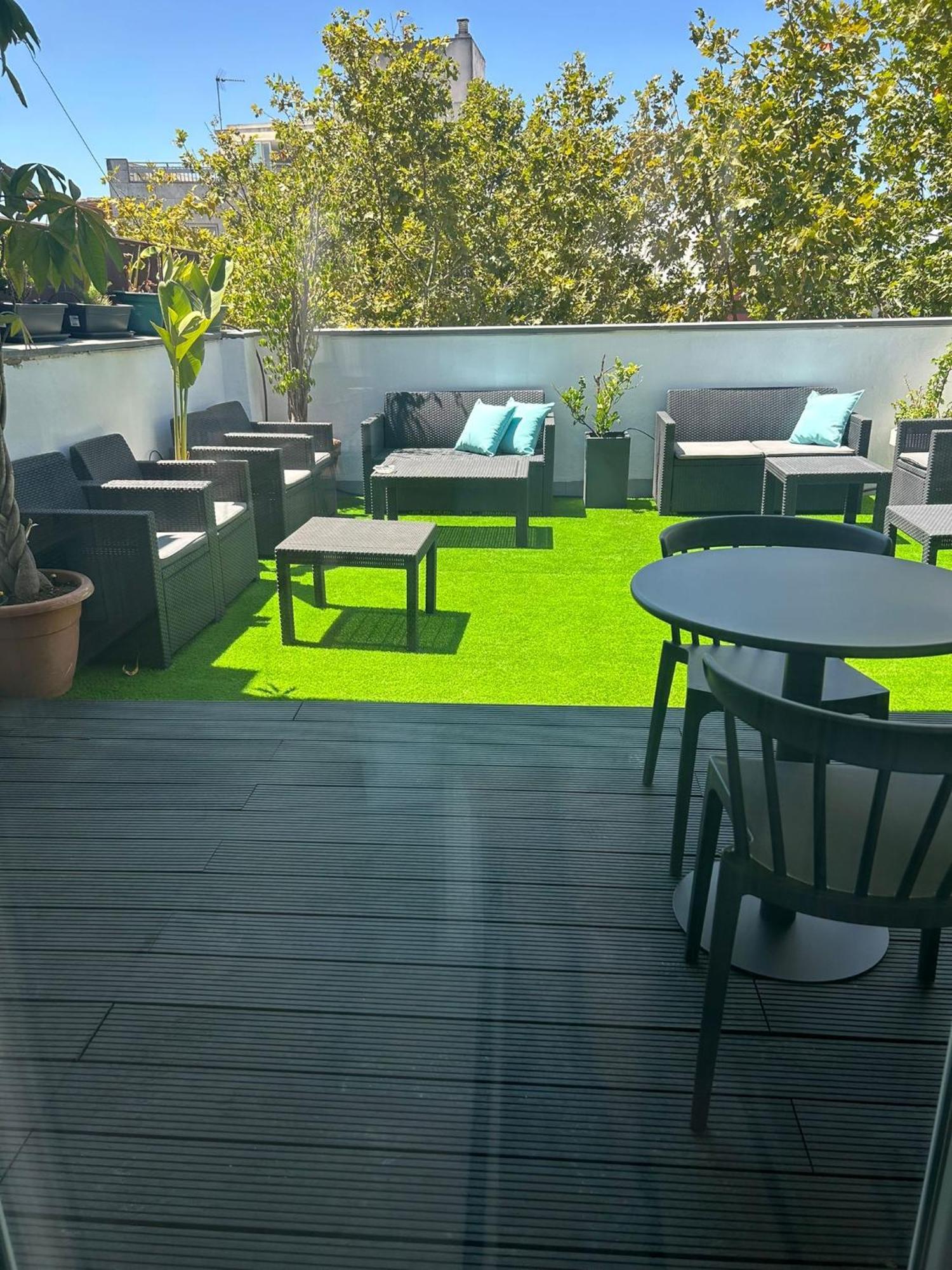 The Spot Central Hostel Σεβίλλη Εξωτερικό φωτογραφία