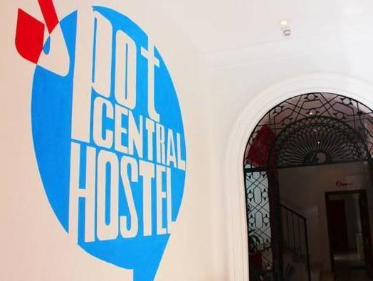 The Spot Central Hostel Σεβίλλη Εξωτερικό φωτογραφία