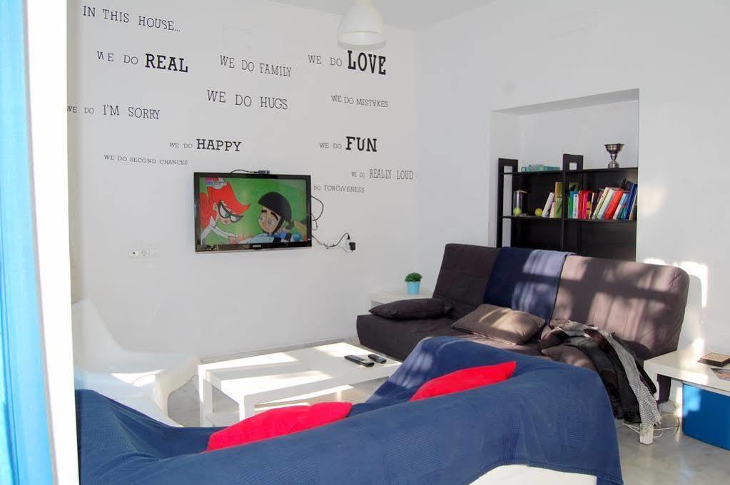 The Spot Central Hostel Σεβίλλη Εξωτερικό φωτογραφία